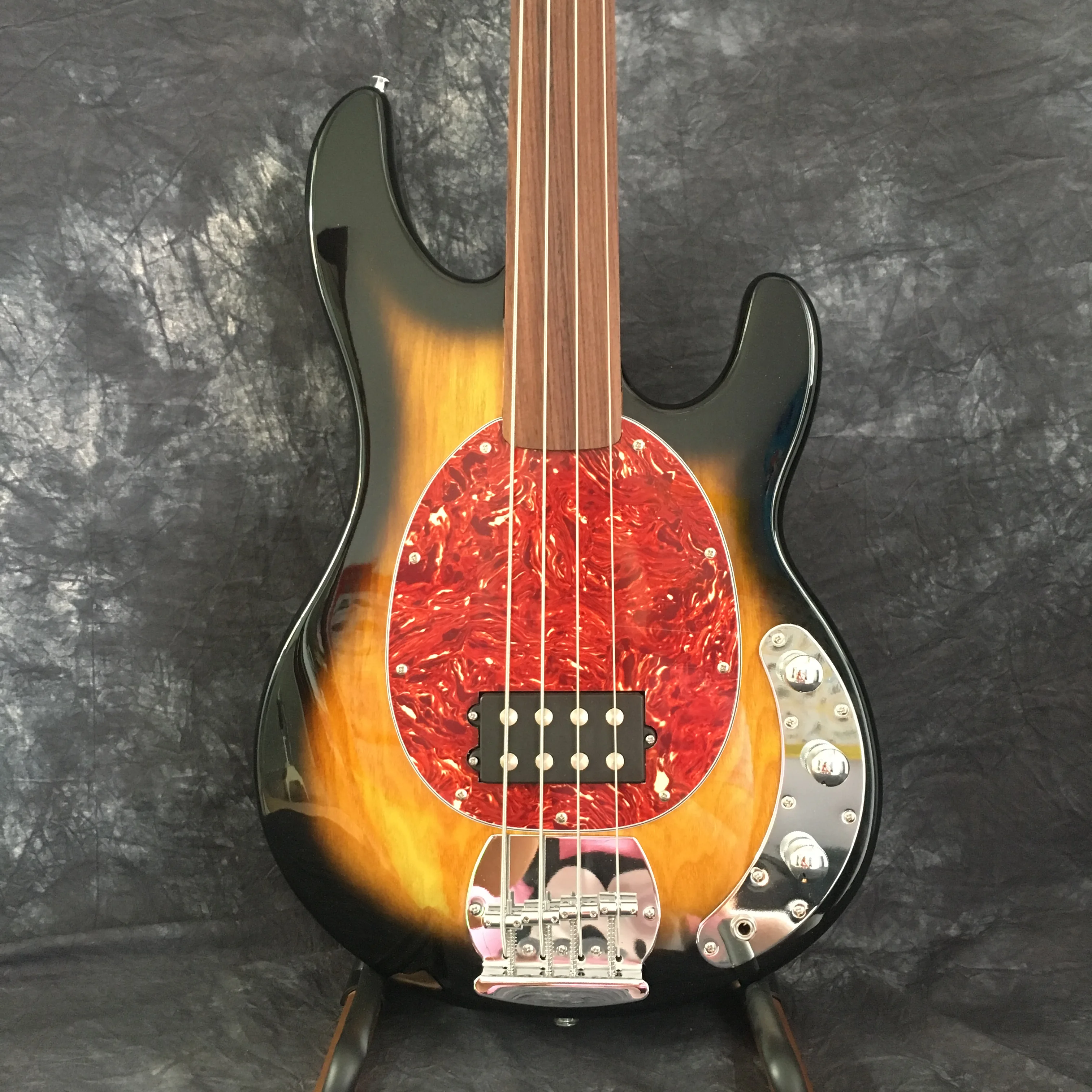 Новое поступление Китай fretless 4 струны для электрической Басс гитары в винтажном Sunburst для продажи