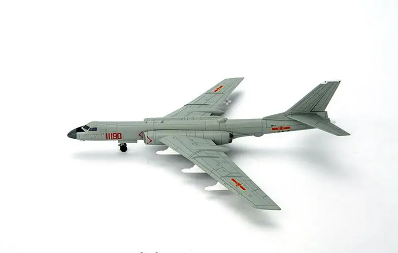 AF1 Китай H-6K 1/144 литья под давлением модель самолета