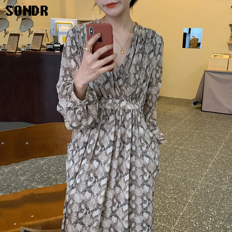 

Korean One-Piece Women'S Dress Fall 2020 Vintage V-Neck Long Sleeve Chiffon Floral Print Dress Elegant Office Women'S Long Dress