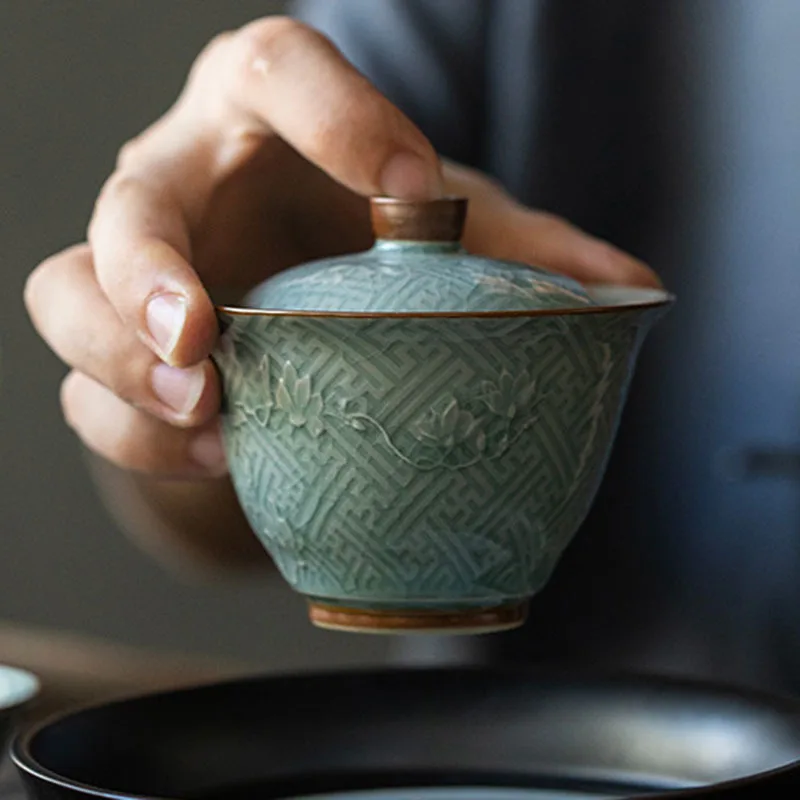 Retro Ge Kiln Ceramic Tea Tureen 110ml Handmade Relief Flower Art Gracked Glaze Tea Maker Gaiwan Household Kung Fu Ceremony