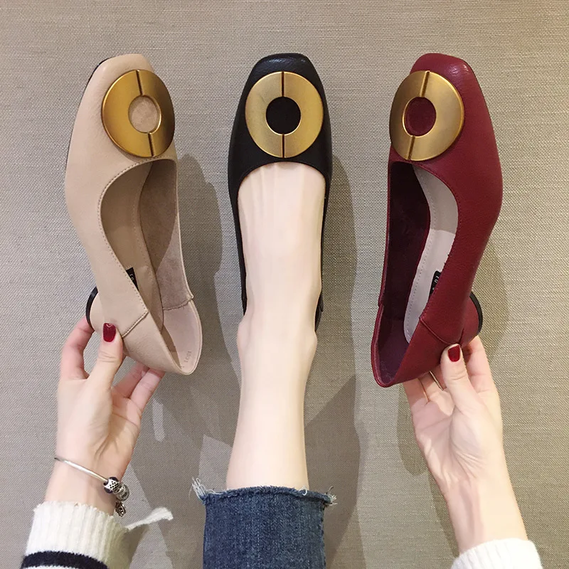

2020 Spring Summer Women Shoes Woman Pumps Metal Round Buckle Fashion Single Shoes Slip on Solid Leather Mid Heels Ladies Shoes