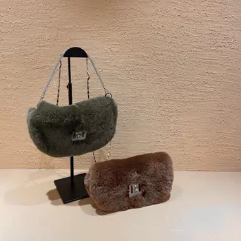 

New high quality leather fashion trend rabbit hair slim hand chain messenger bag women's bag