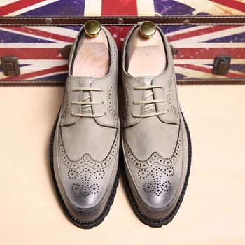 

New Arrival Retro Bullock Design Men Classic Business Formal Shoes Pointed Toe leather shoes Men Oxford Dress Shoes