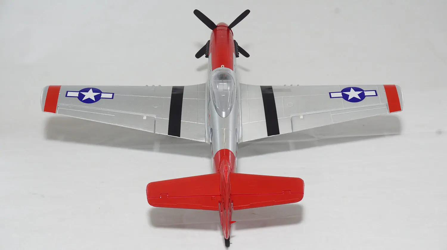 EPO RC Warbird 1200mm P51 Mustang 