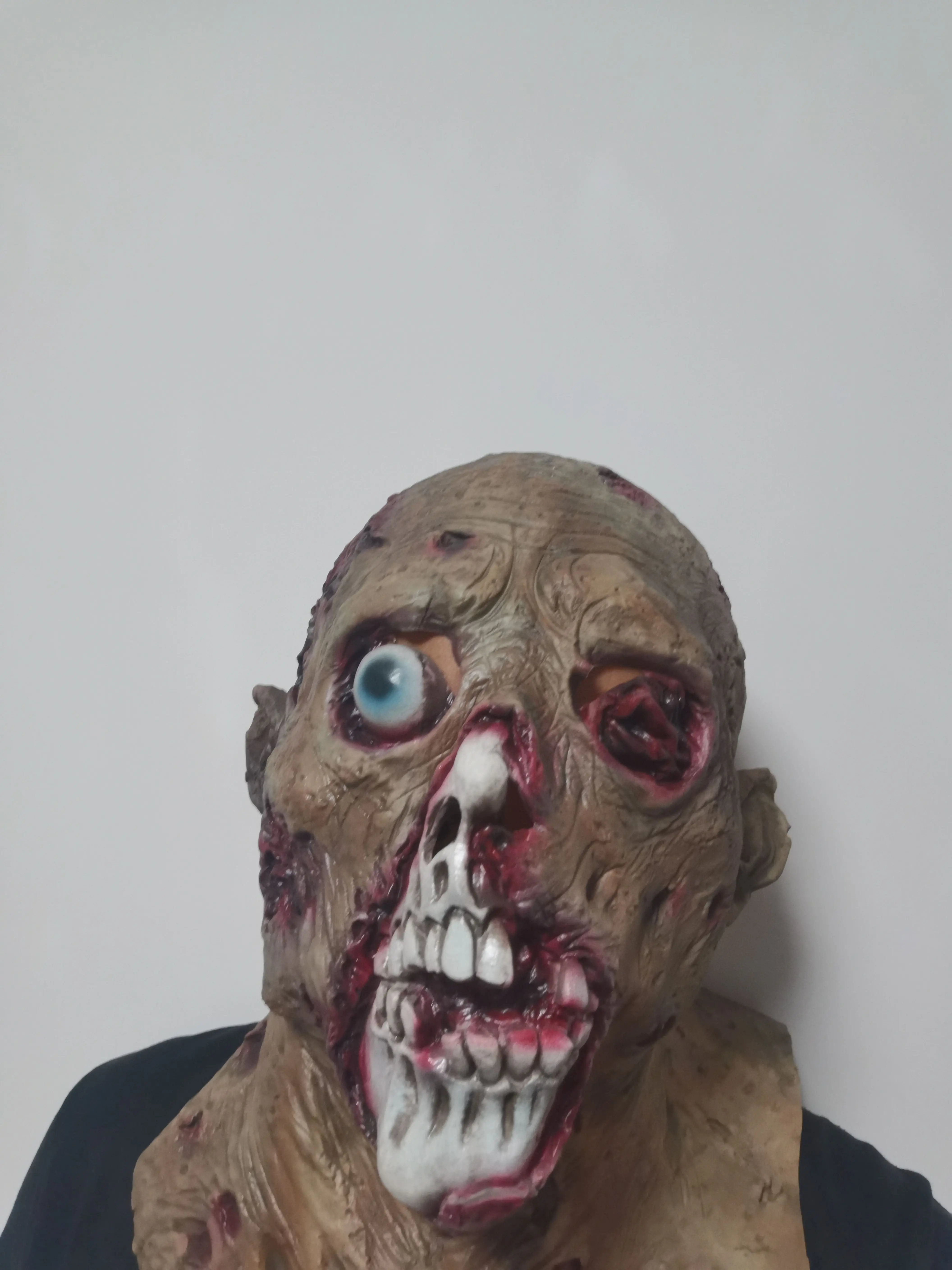 

Halloween mask scary costume party mask zombie skeleton latex aunted house props scary cosplay terror high quality