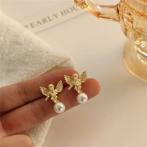 Cute Cupid Angel Stud Earrings For Women Elegant Retro French Gold Color Angel Pearl Earring Girls Party Jewelry Gifts