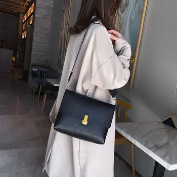 

Large-Capacity Bag Popular Women's Bag New 2020 Fashion Wide Shoulder Strap Shoulder/Crossbody Bag