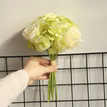 

Simulation Rose Bouquet Artificial Rose Flowers Fake Floral Rose Flowers Silk Flower Hand Tied Bouquet Red