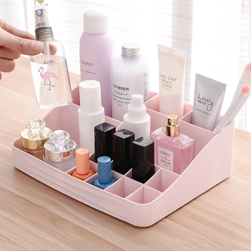  High quality many grid cosmetics storage box desktop plastic jewelry finishing box lipstick nail po