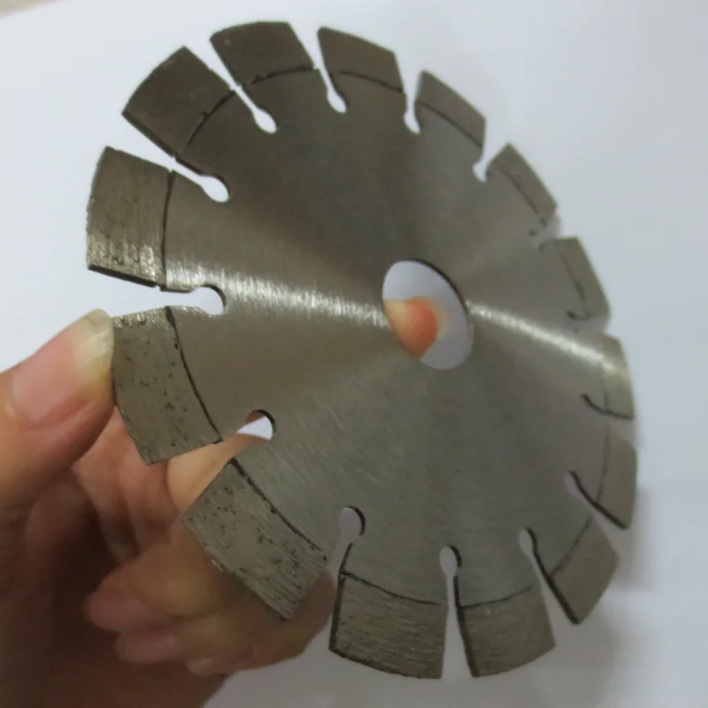 Рисунок 3 - 125x10x22,23 мм, режущий диск 5