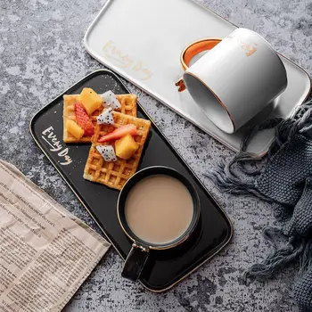 

Luxurious European Ceramic Coffee Cup And Saucer Snack plate Office Milk Tea Mugs for party Wedding Birthday Couples Gifts
