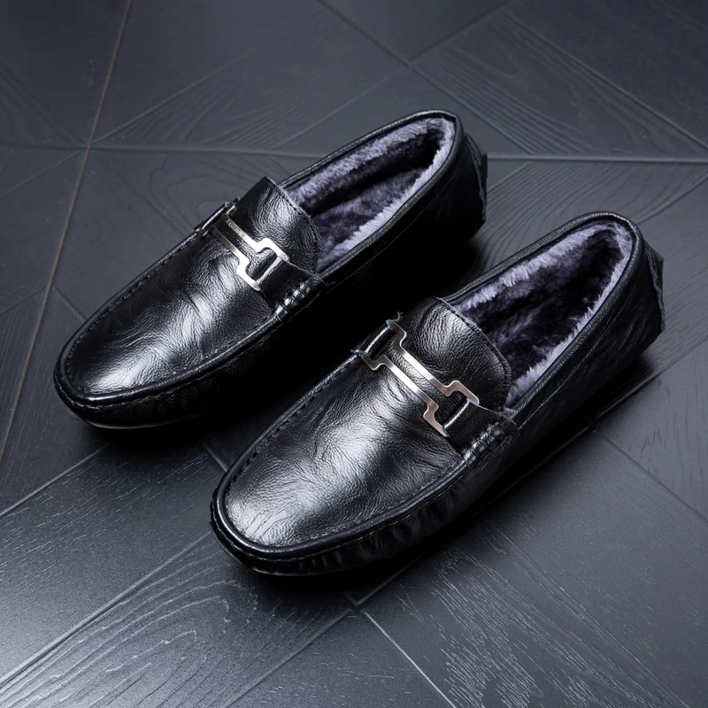 Mens Loafers Moccasins Plush Keep Warm Large Size Lofer Shoes Man Fashion Loafer Slip On Flats Casual Male Driving Shoes Black