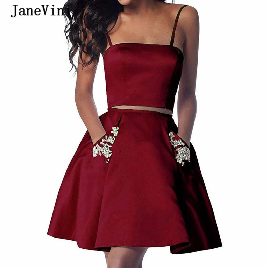 

JaneVini Two Pieces Burgundy Satin Homecoming Dresses Spaghetti Straps Backless Short Gowns with Beaded Girls Graduation Dresses