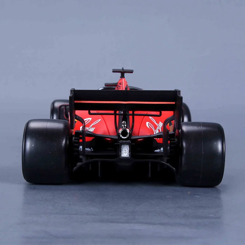 Kopen Burago 118 Schaal Simulatie Legering model auto Speelgoed Ferrari F1 2019 SF90 Formule Een Diecast Metal Model speelgoed Kimi Raikkonen