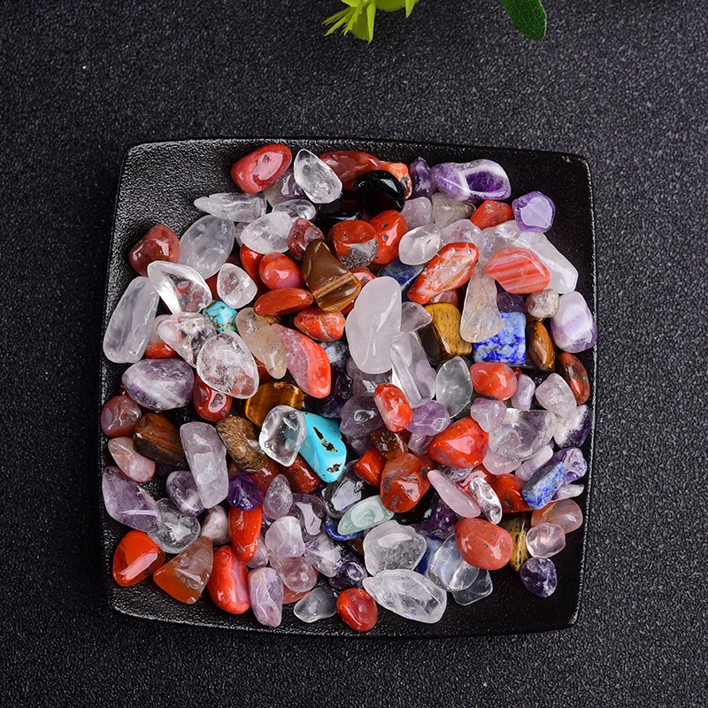 Muestra de grava de cristal natural de 50 g, cristal colorido, uso para decoración del hogar, jardín, acuario colorido, energía curativa, piedra mineral