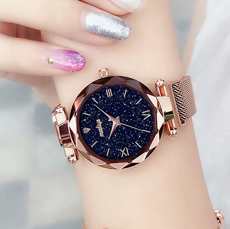 Hot Sale Women's Starry Sky Watch Luxury Magnetic Magnet Buckle Quartz Wrist Watch Geometric Surface Diamond Female Watches