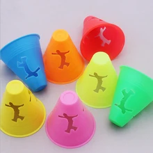 20 шт. полый рисунок, пластиковый конусный ролик для катания на коньках, ворс для Скейтер, коньки-цвет случайный, высокое качество