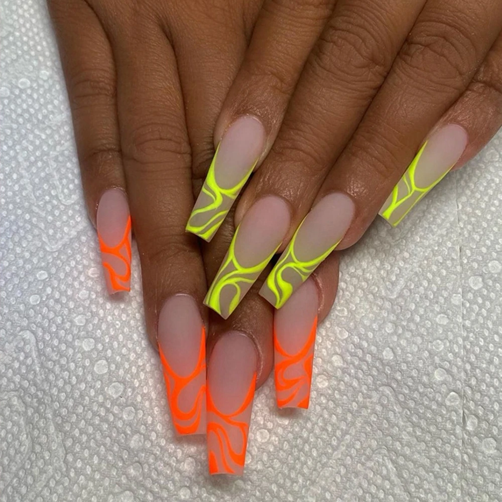 Ataúd largo uñas falsas mixto amarillo, naranja líneas fluorescente  manicura extraíble uñas postizas con pegamento de uñas consejos -  AliExpress Belleza y salud