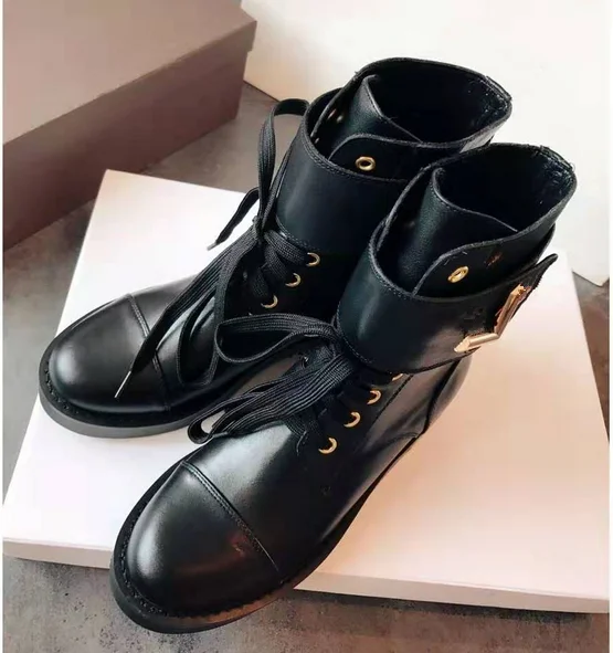 

2019 Women Boots Ladies Shoes Brand Botines Mujer Mortorcycle Boots Cross-tied Boots New Botas Mujer Gladiator Bota Feminina