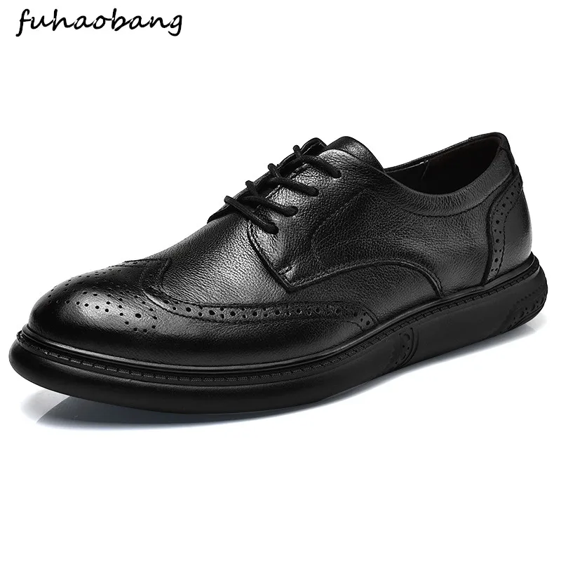 

2020 Carved brogue men's dress shoess pointed toes casual Pattern lace up outdoor spring platform brogue shoes for wedding