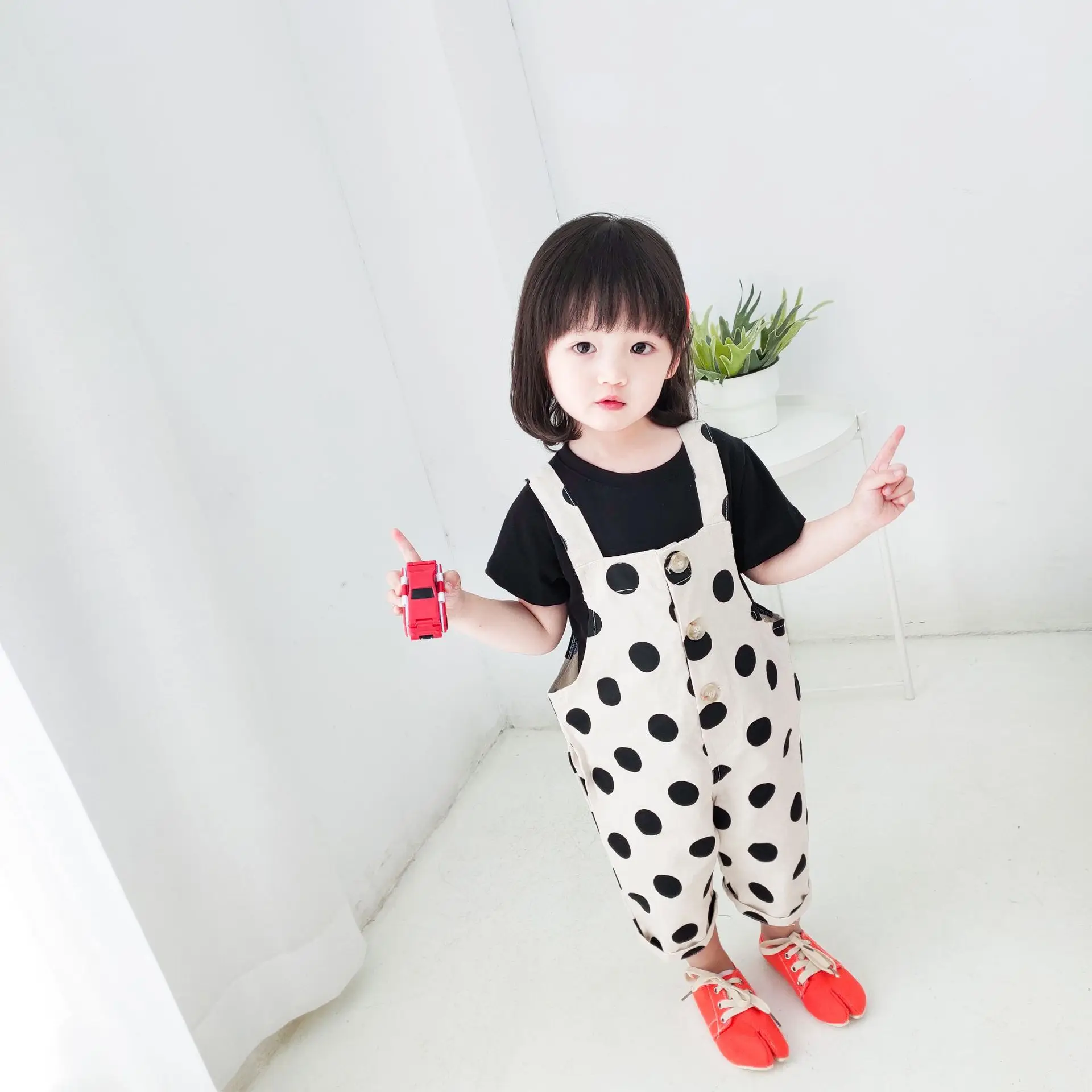 

2020 Children Spring and Summer New Wave Point Belt Pants Baby Kids Sleeveless Casual Trousers Boys and Girls Neutral Suspender