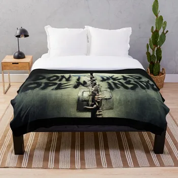 

The Walking Dead Door Throw Blanket Soft Sherpa Blanket Bed Sheet Single Knee Blanket Office Nap Blanket