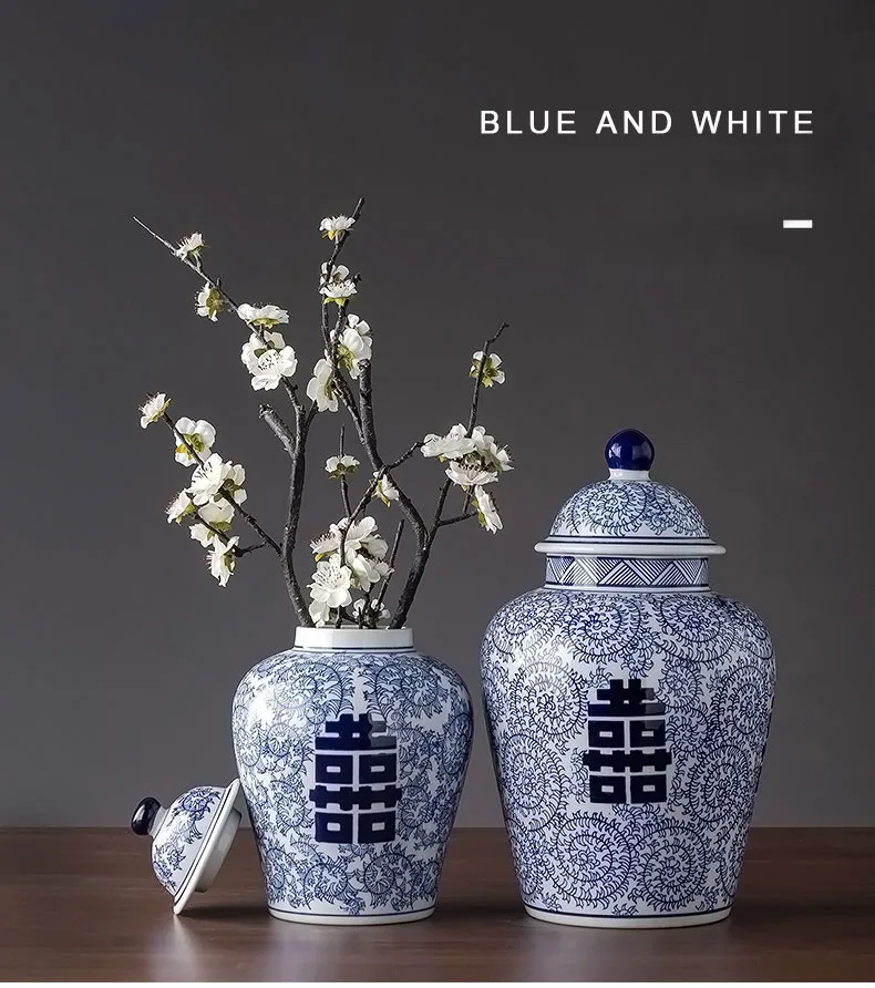 Classical Ceramic Vases Blue and White Porcelain General Jar