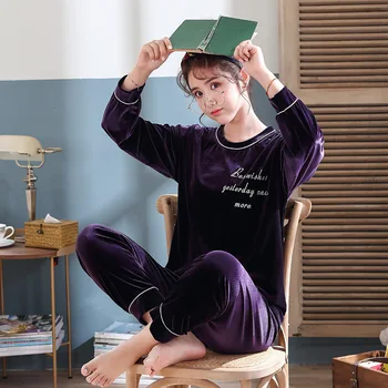 

Sexy O-Neck Lady Print Letter 2PCS Pajamas Set Velour Pyjamas Sleepwear Sleep Suit Lingerie Autumn New Nightwear Loose Home Wear