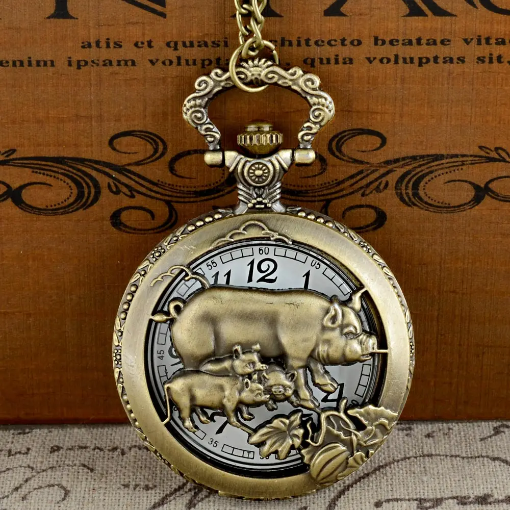 

IBEINA Vintage Bronze Pig Graphic Quartz Pocket Watch With Chain Retro Men Women Classic Pendant Necklace Clock Gift
