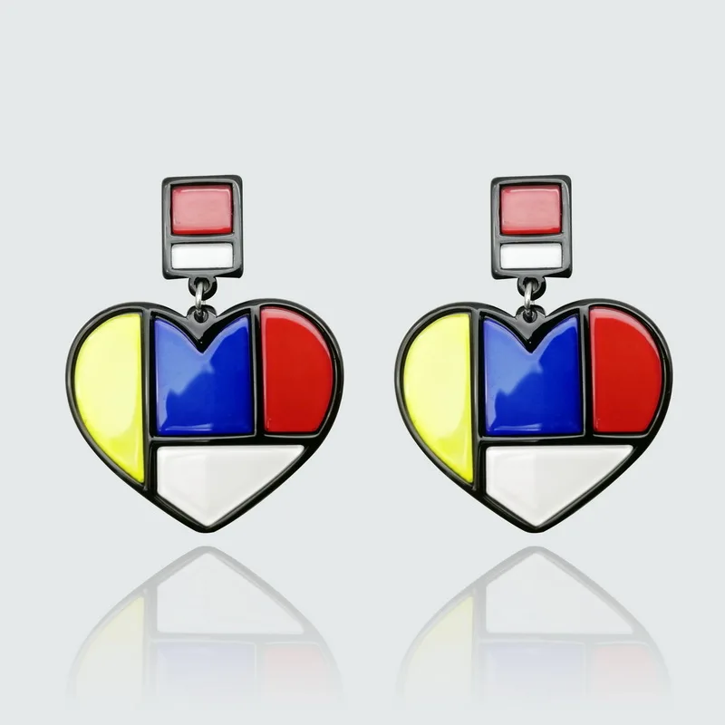 

F.J4Z New arrival party show dangle earrings Fashion unique colorful acrylic heart maxi long Drop Earrings For Women