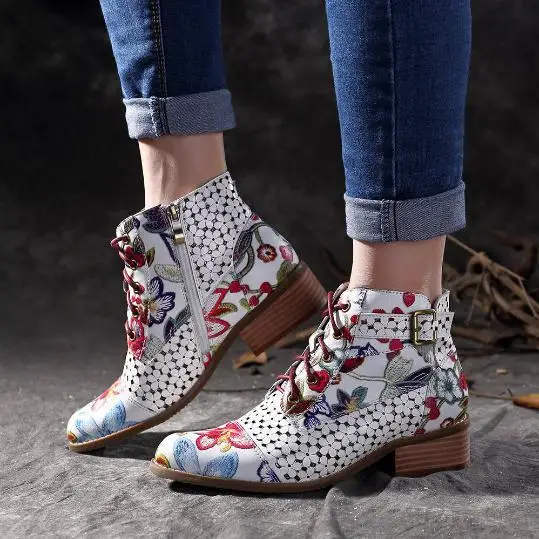 

2019 New Autumn Retro Women Embroidery Flower Short Boots Lady Elegant Lace Up Ankle Boots Female Chunky Botas Mujer