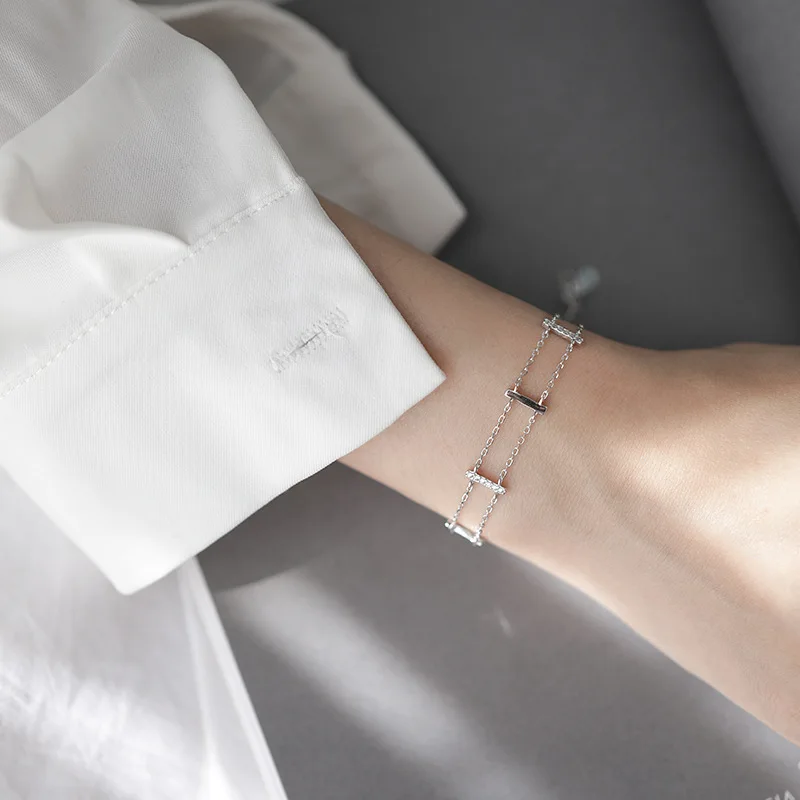 21046325312_1942279459