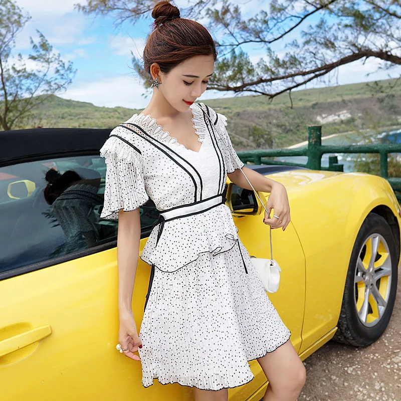 

Polka Dot Chiffon Backless SP Celebrity Style Dress Women's 2020 New Style Waist Hugging Slimming V-neck Joint Large Size Pleate