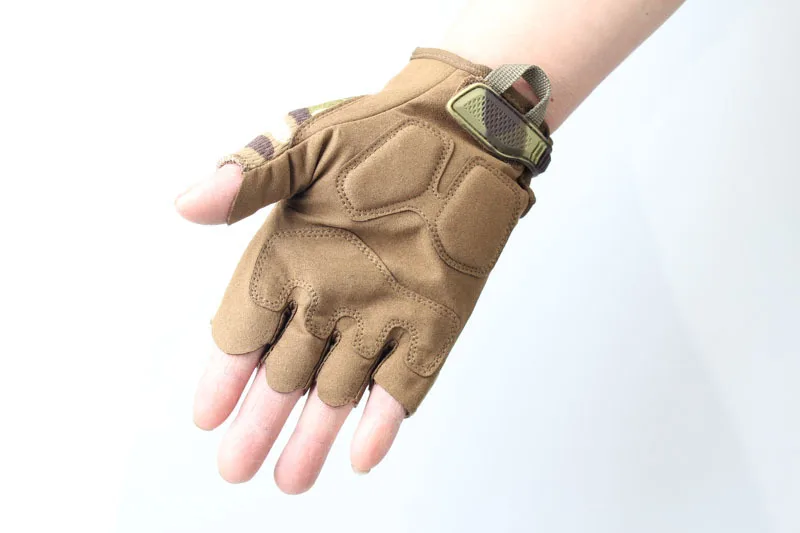 12751691006_2107418514