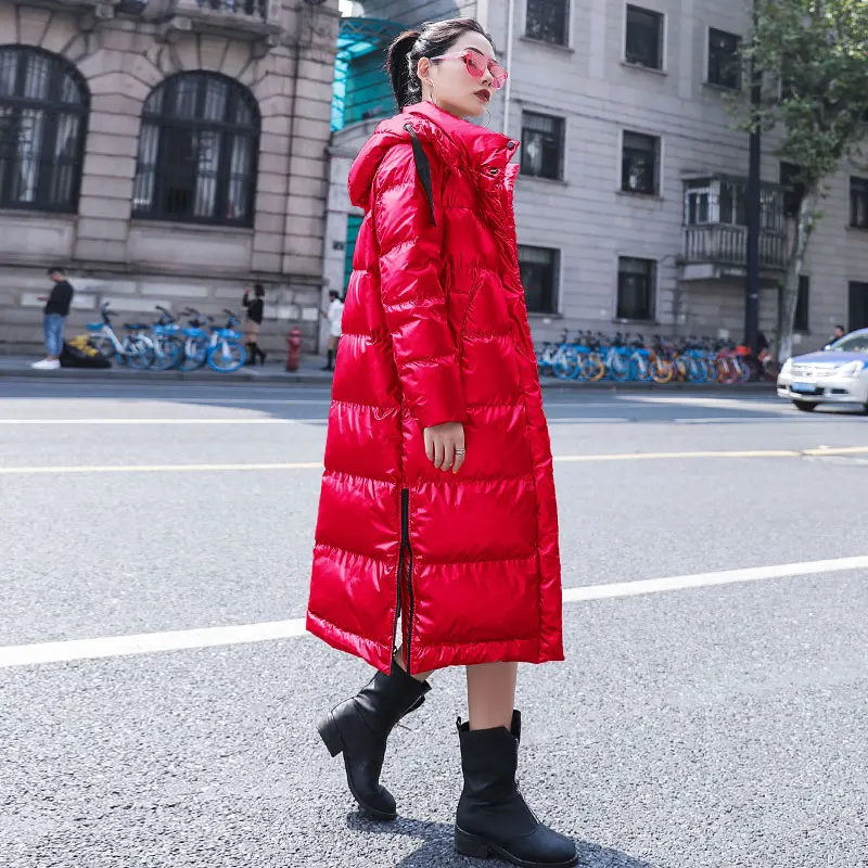 Блестящая зимняя куртка Женская Длинная с капюшоном Свободная верхняя одежда корейская мода глянцевая размера плюс пуховые куртки пуховые стеганые пальто дамское пальто - Цвет: Red