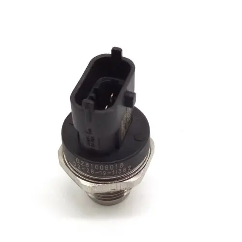 

Fuel Rail Pressure Sensor Common Regulator OEM 0281006018/0445214076 fits for 2006-2015 FFORD RANGER MMAZDA BT-50 free shipping