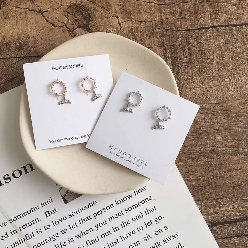 

Zircon Dolphin Tail Studs Circle Earrings Delicate Earrings for Girl Simple Earrings