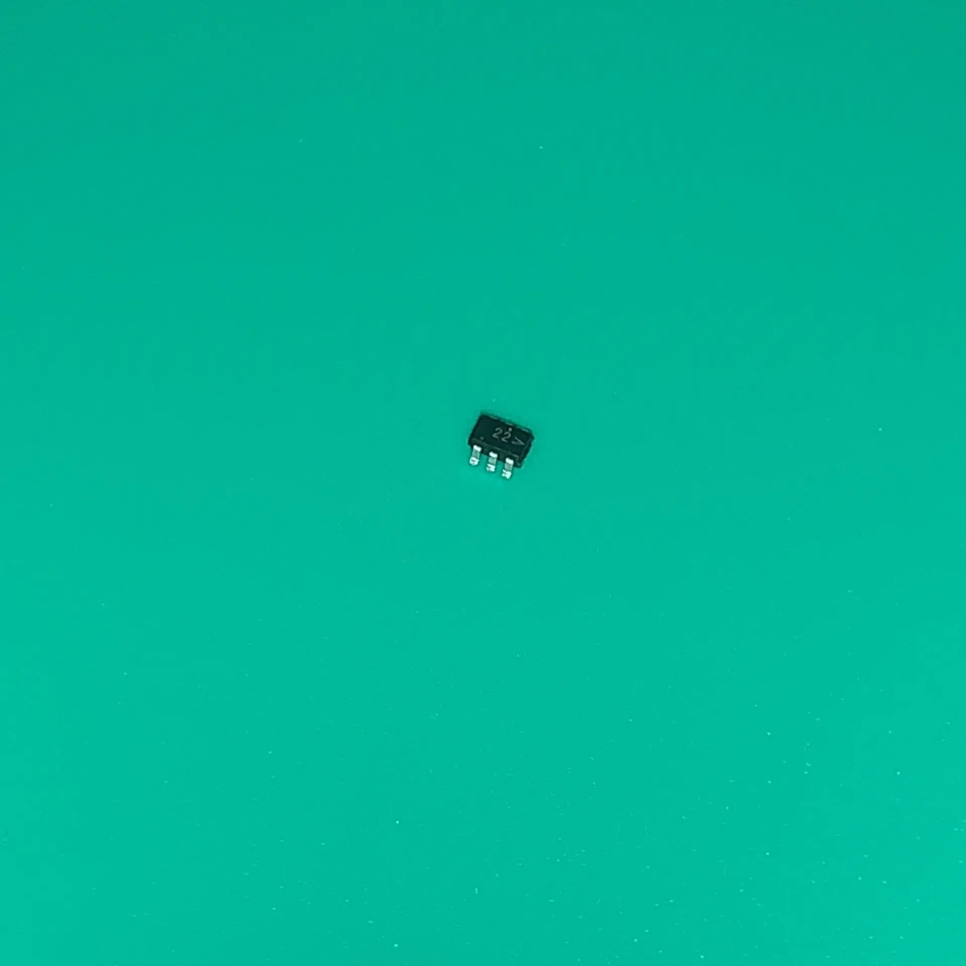 10 шт./лот FDG6322C SOT363 22 V FDG6322 C MOSFET N/P-CH 25V SC70-6 Dual N &amp P Channel Digital FET _ d87z FDG6322CD87Z FDG |