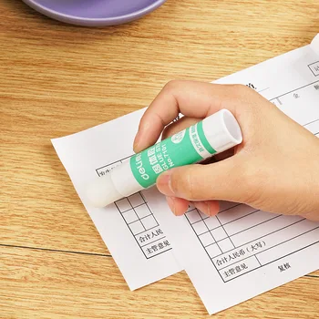 

Small Size Cute Kawaii Plastic Strong Adhesive Solid Glue Stick For Paper File Office Schoo Stationery