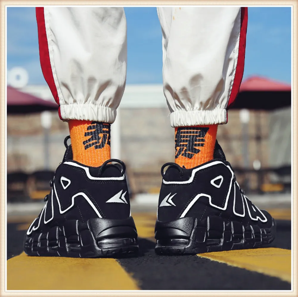SNEAKER xq40