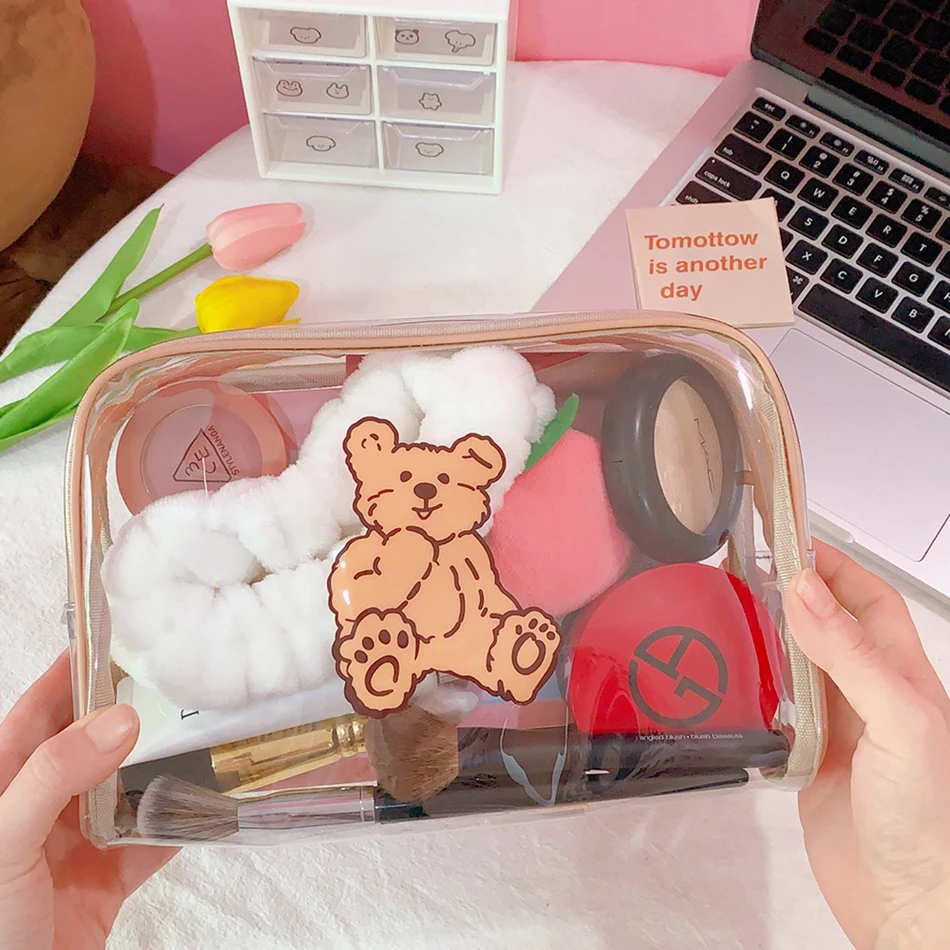 Косметичка с рисунком медведя из мультфильма прозрачная желанная портативная