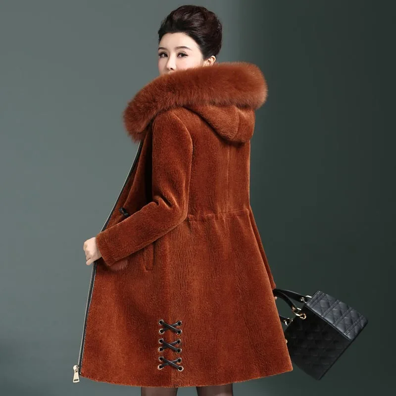 

Jackets Real Wool New Women Natural Fur Coat Sheep Shearling Jacket Winter Thicken Warm Plus Size Coats Fox Fur Collar Parka s