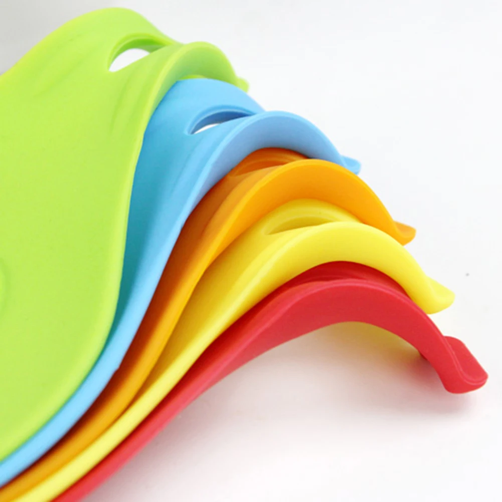 Silicone Spoon Rest Food Grade Silica Gel Spoon Put Mat Device Heat Resistant Kitchen Utensil Spatula Mixer Pad Mat Holder