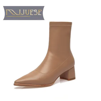 

MLJUESE 2021 women Ankle boots Microfiber Winter short plush Pointed Toe High heels female boots size 40