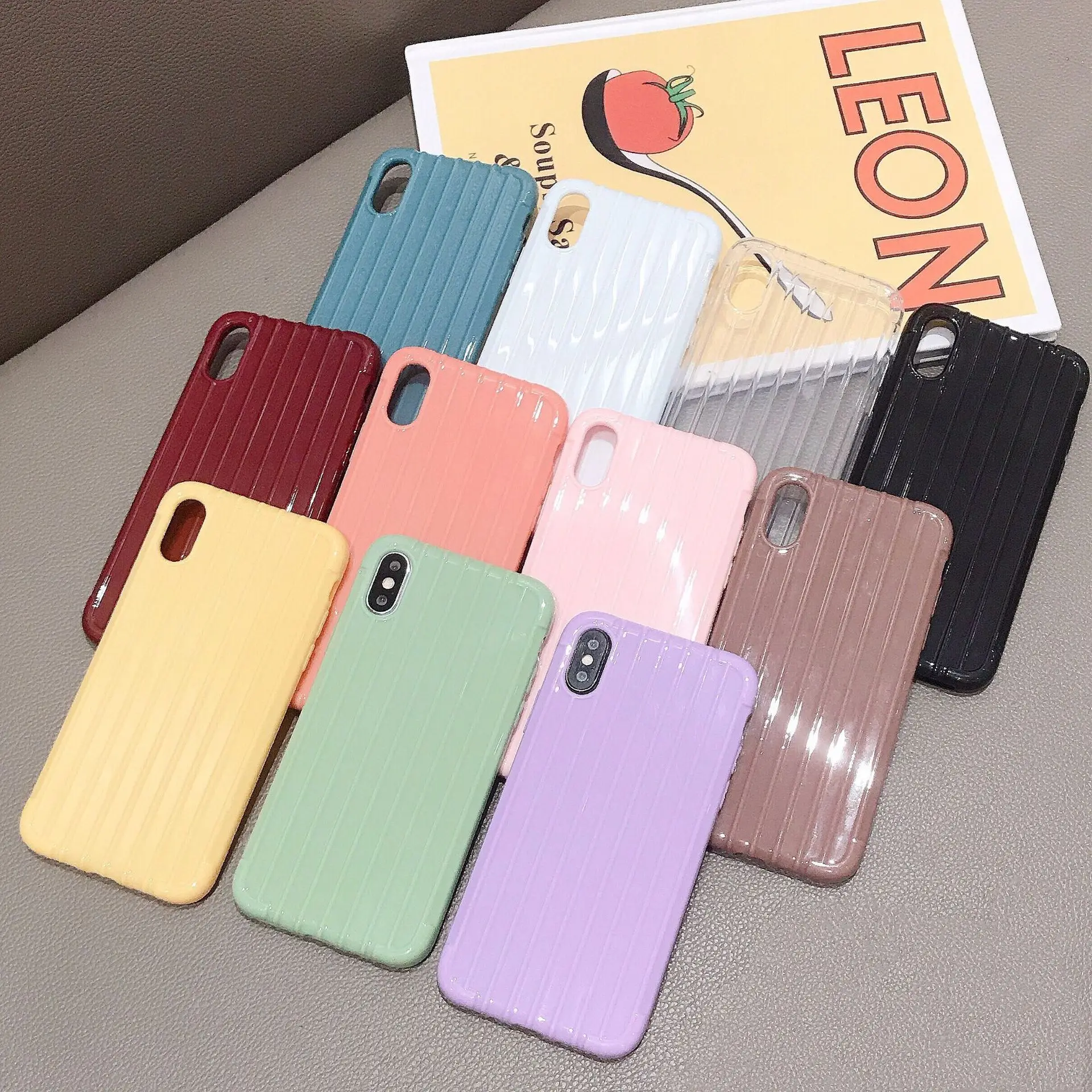 

Trunk Design Case For iPhone X XR XS Max 8 7 6 6SPlus Candy Color Liquid Silicon Phone Case Soft TPU Cases Anti-fall Back Cover