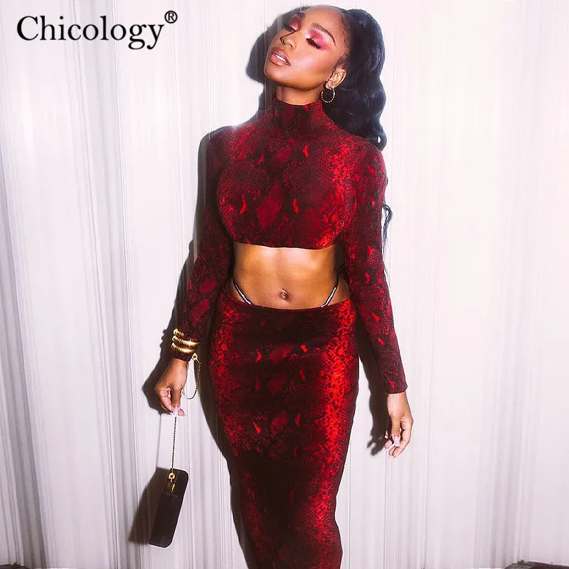 Соблазнительный комплект Chicology из двух предметов с принтом змеиной кожи