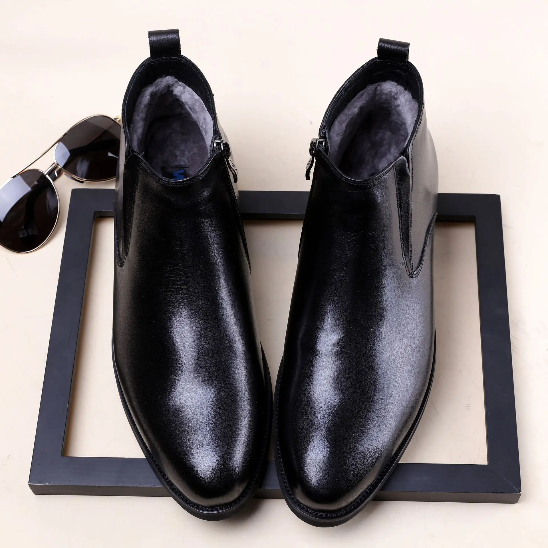 Autumn Winter Warm Genuine Leather Chelsea Ankle Boots Men Business Work Boots Mens Pointed Toe Zip Short Boots Size 38-44