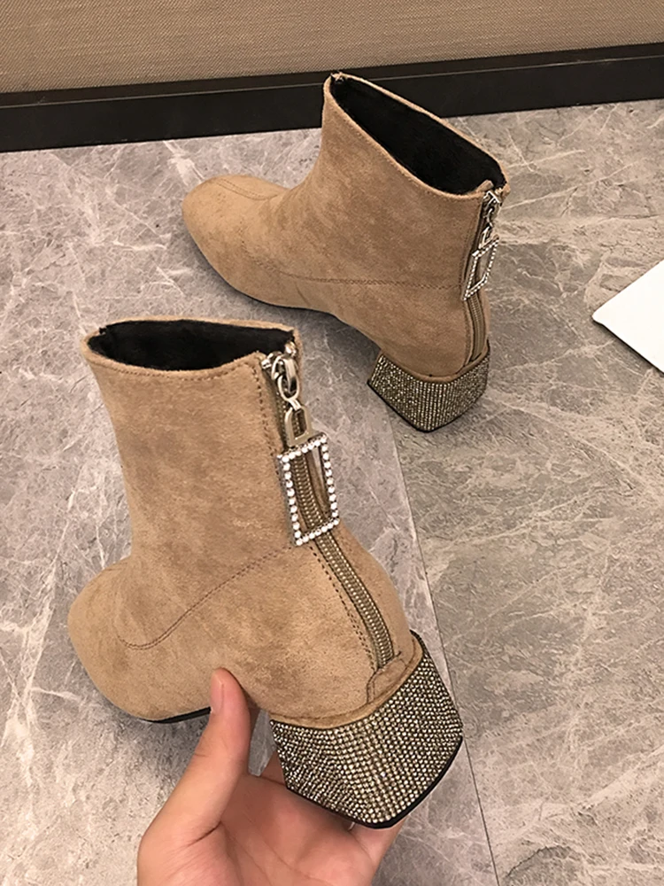 

Women's shoes ankle boots 2019 autumn and winter new fashion back zipper buckle with thick retro Martin boots