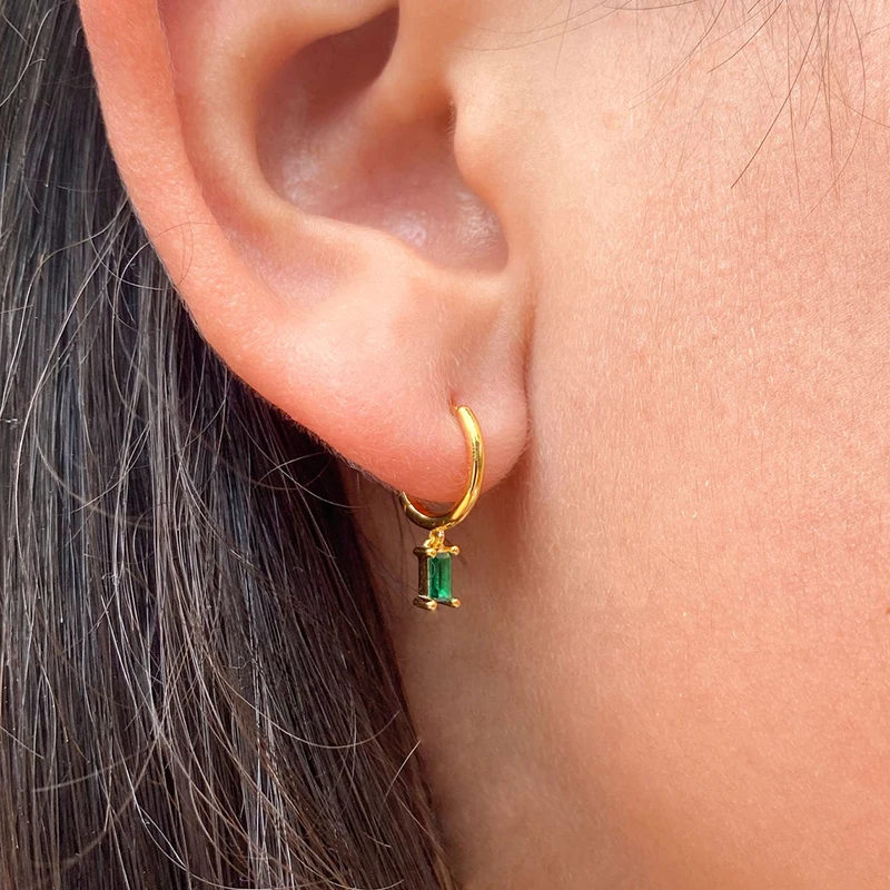 Orecchini FindChic In Argento 925 – Forme Geometriche: Fulmine, Cerchio, Luna, Stella, Farfalla – Argento O Nero – Confezione Regalo