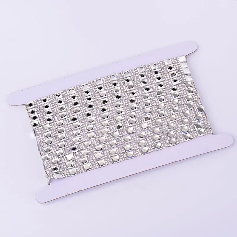 JUNAO-5-Yard-8mm-Hotfix-Clear-Black-Square-Rhinestones-Fabric-Chain-Glass-Mesh-Trim-Crystal-Appliques (4)